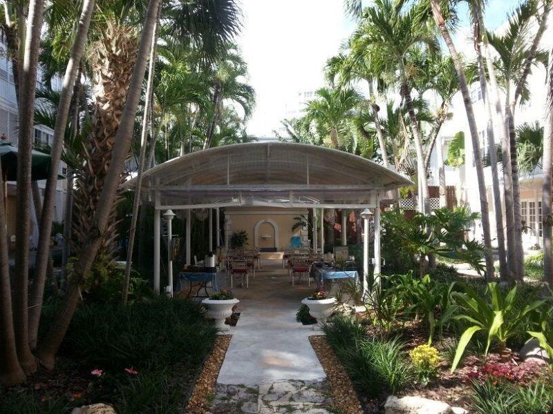Sadigo Court Hotel Miami Beach Exterior photo